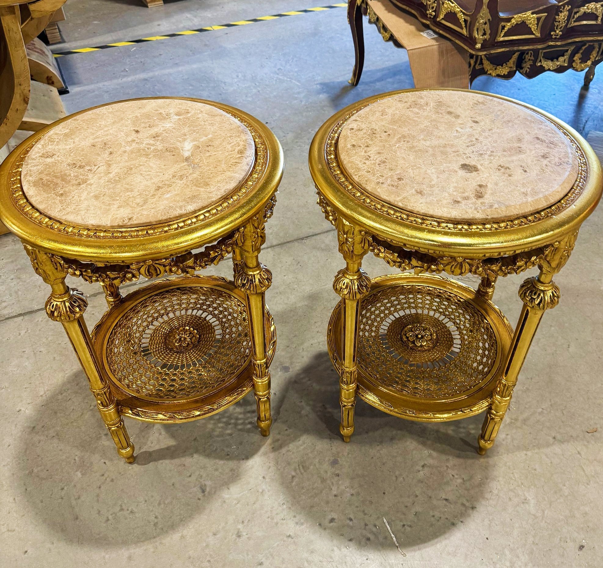 Side Table Beige Marble Topped French Style Gold Leaf Details Home Decor