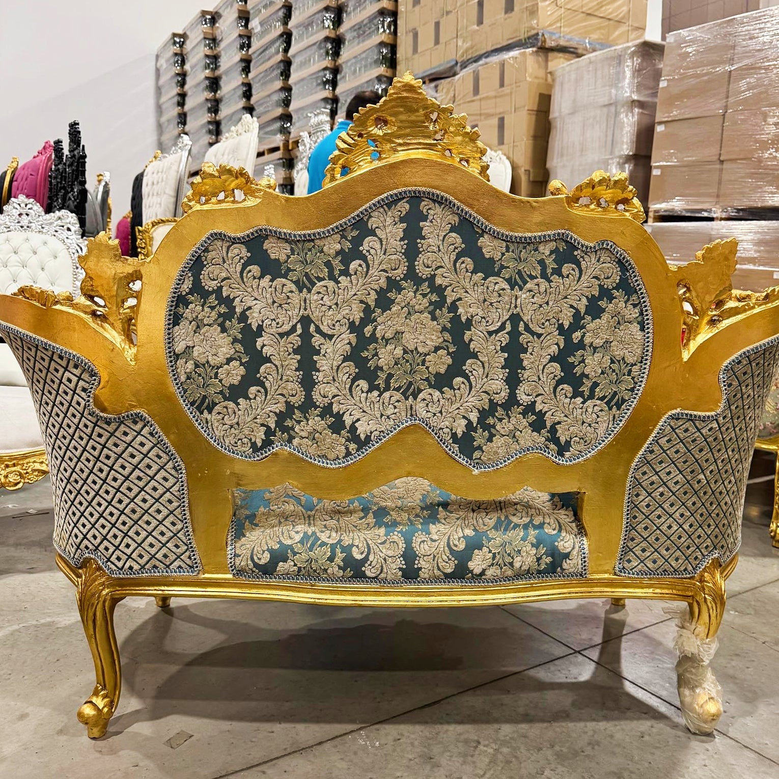 French Style Blue Damask Sofa Wedding Sofa Gold Leaf Details