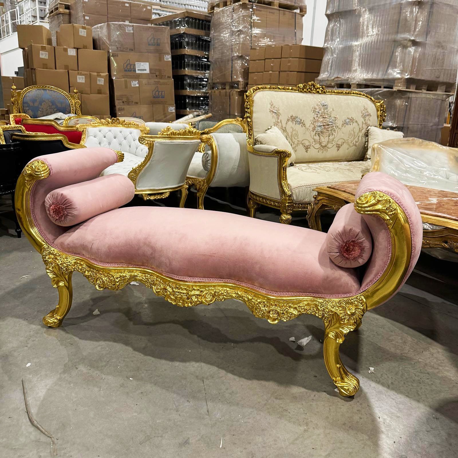 Baroque Style Vintage Pink Velvet Bench Interior Deisgn Furniture