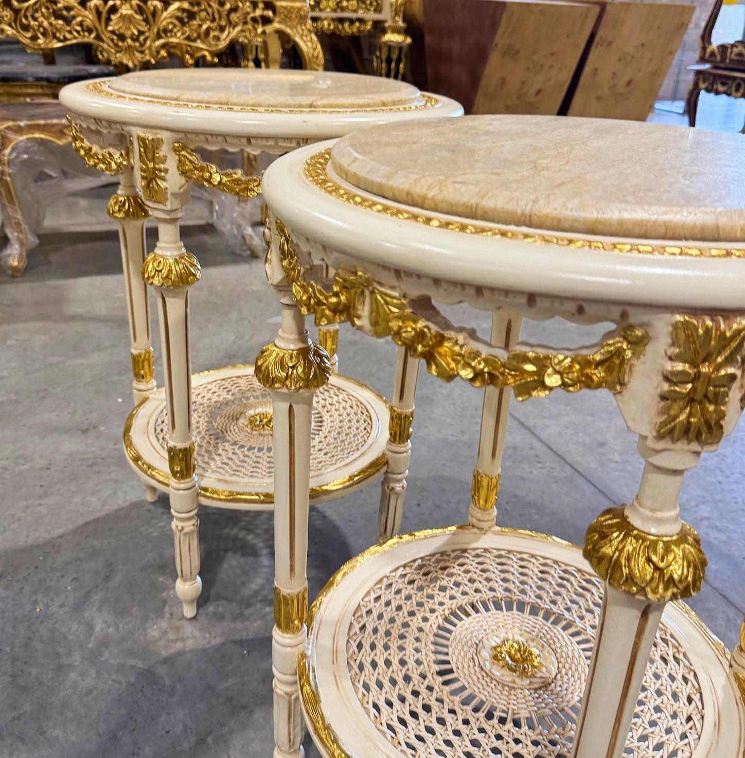White Side Table Marble Topped French Style Gold Leaf Details Furniture