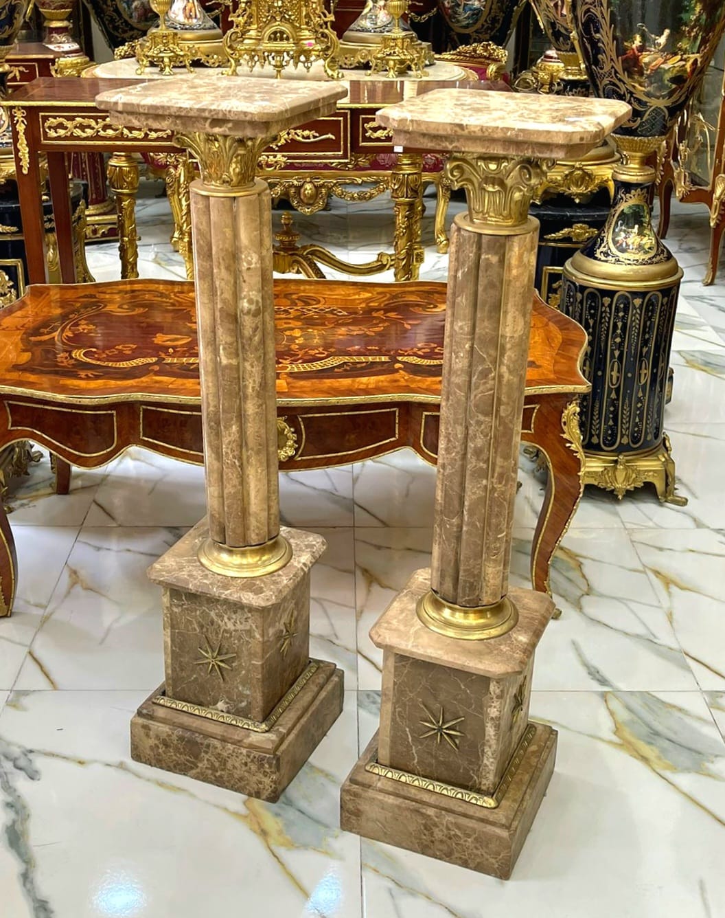 Rococo Style Pedestal Column Set – Marble Top Gold Leaf Pedestals, Luxury French Display Columns for Sculptures & Décor