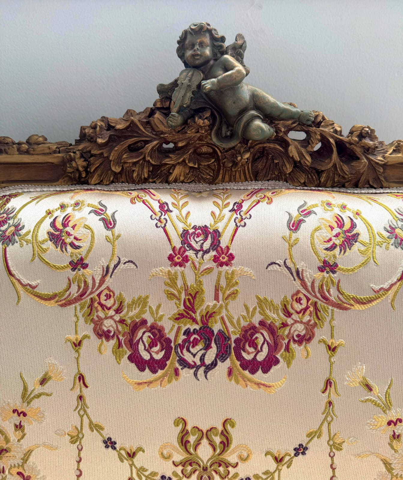 French Baroque Style Beige  Sofa – Gold Leaf Details & Damask Upholstery