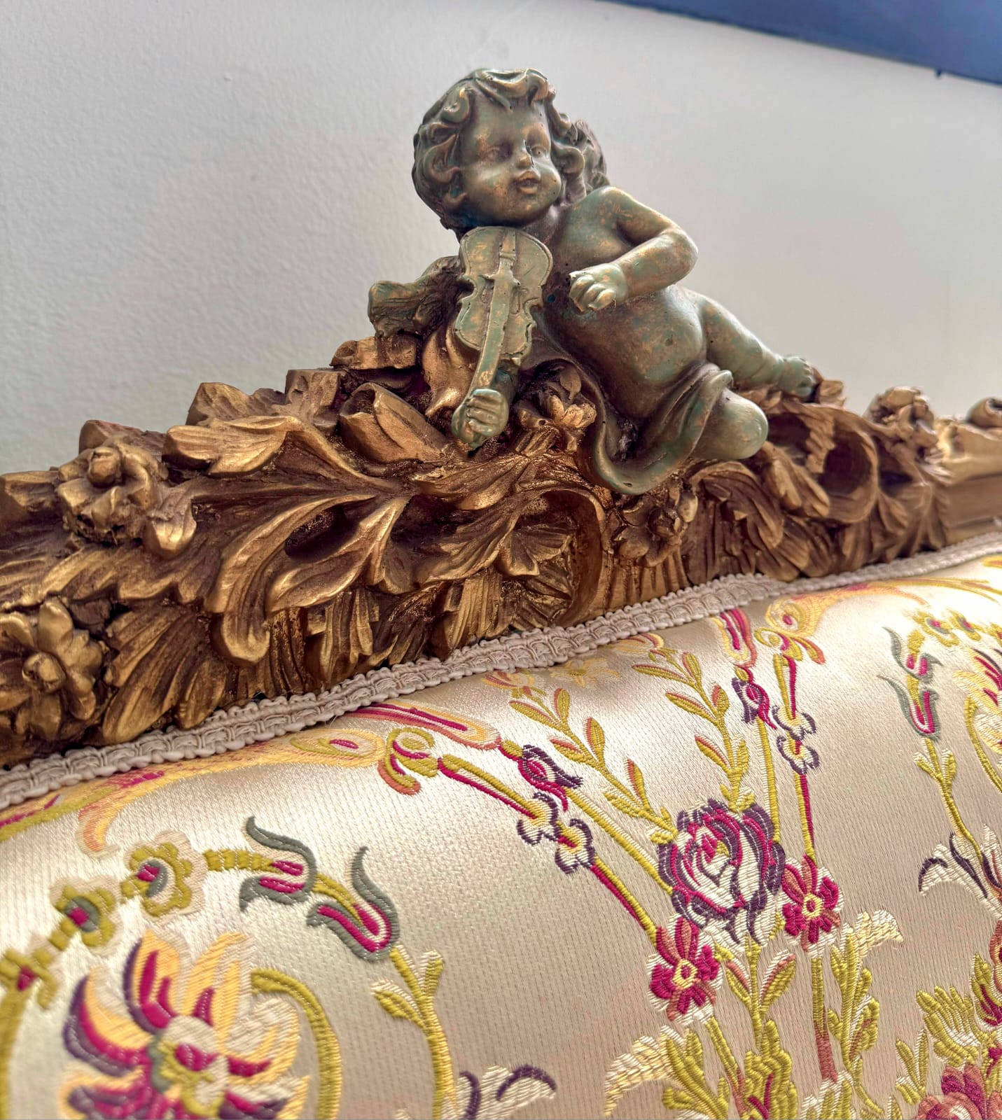 French Baroque Style Beige  Sofa – Gold Leaf Details & Damask Upholstery