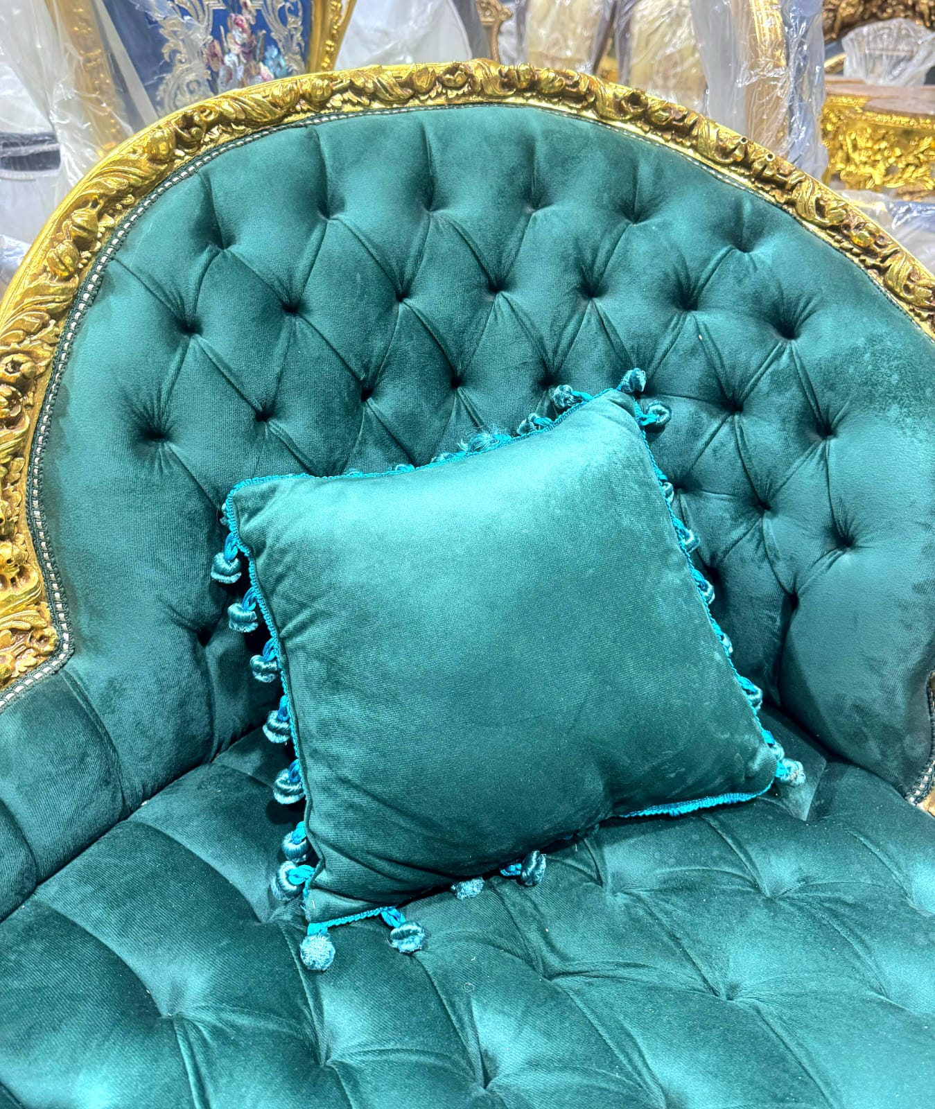 French Baroque Style Settee – Green Forest Velvet Tufted Sofa with Gold Leaf Frame
