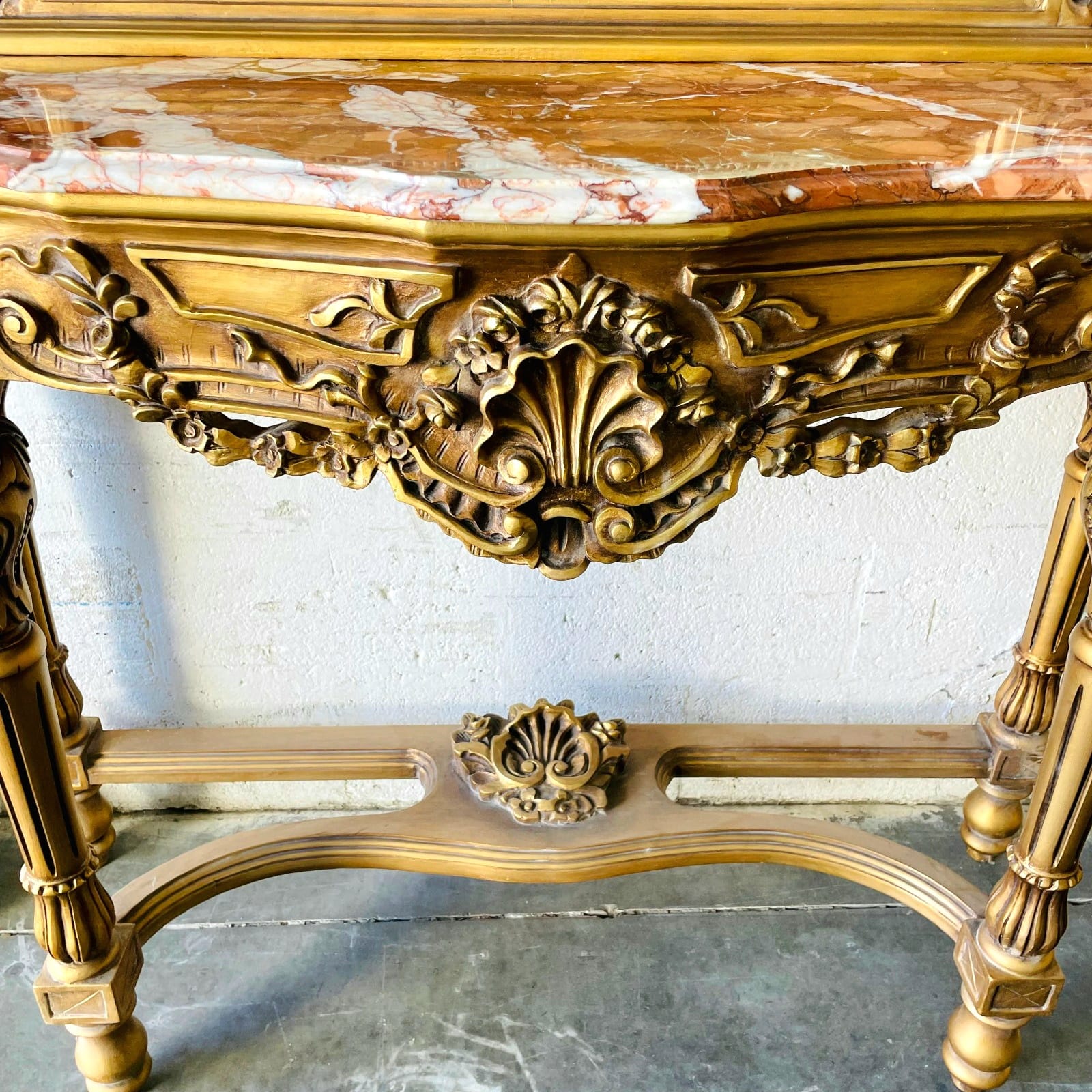 Grand Gold Vanity Set with Mirror & Console Table – French Luxury Statement