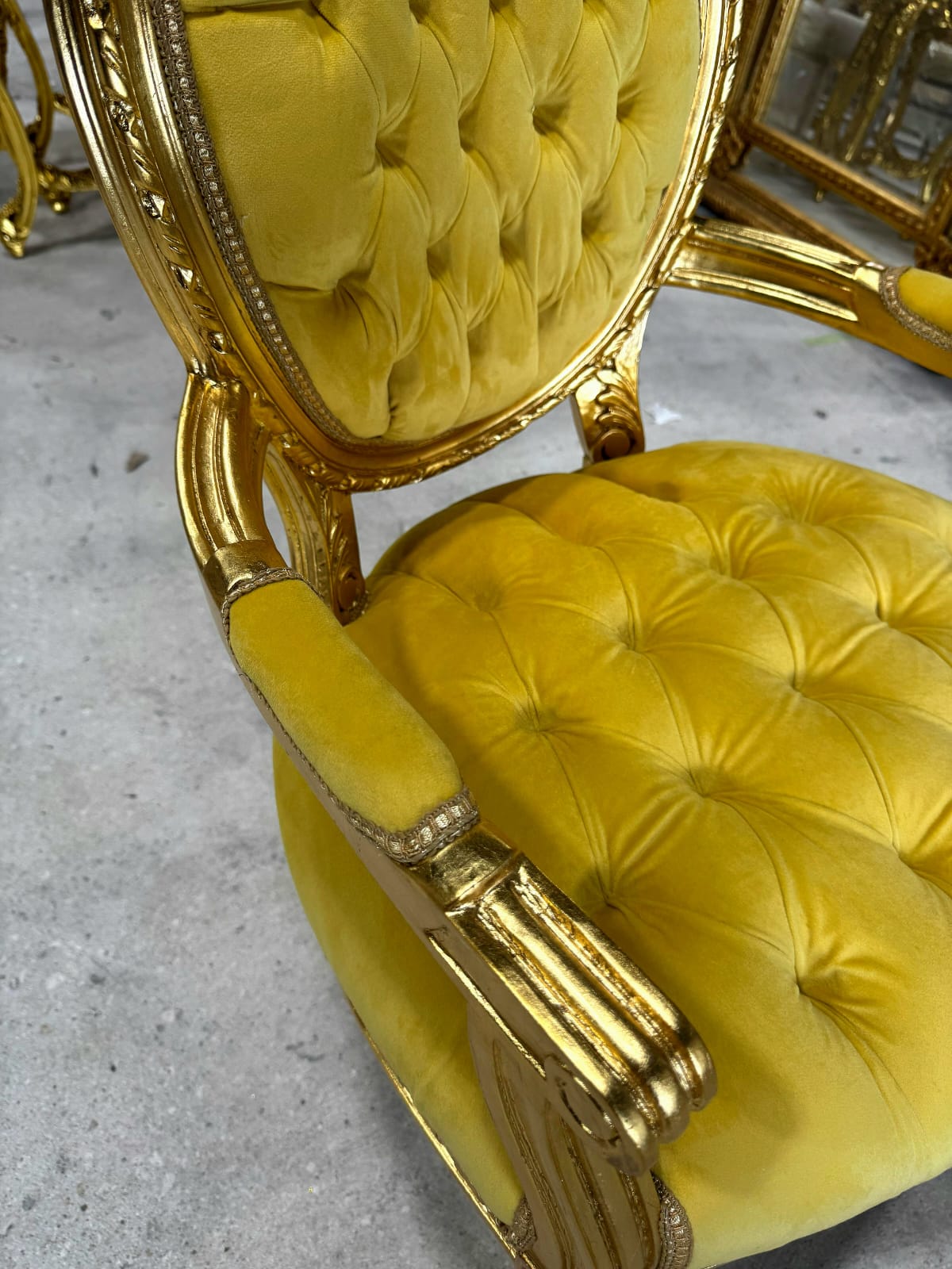 French Rococo Baroque Golden Yellow Velvet Chair with Exquisite Gold Leaf Details