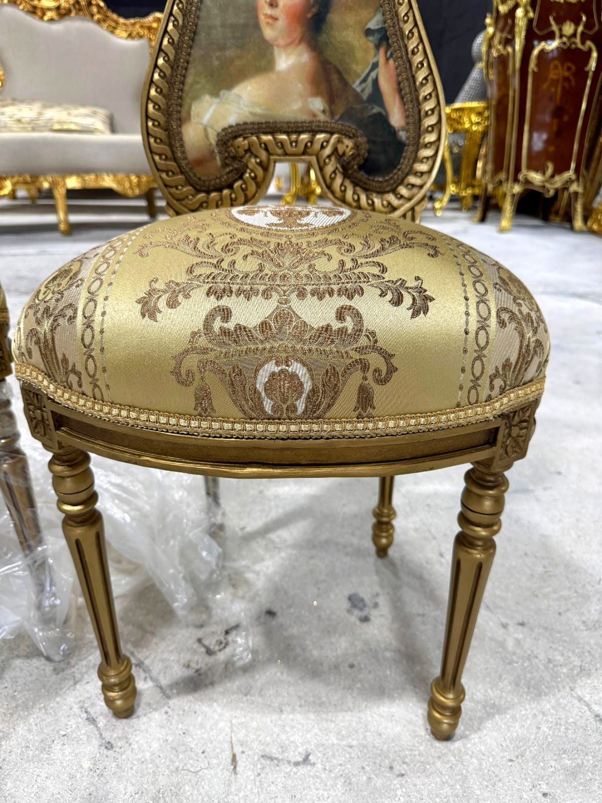 French Rococo Gold Throne Chair with Lady Portrait – Luxurious Baroque Statement Piece