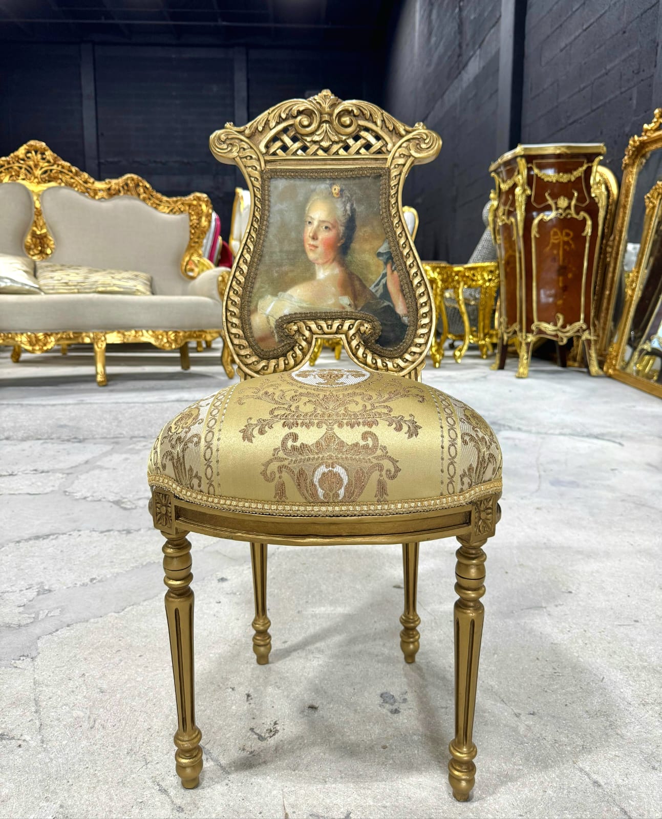 French Rococo Gold Throne Chair with Lady Portrait – Luxurious Baroque Statement Piece