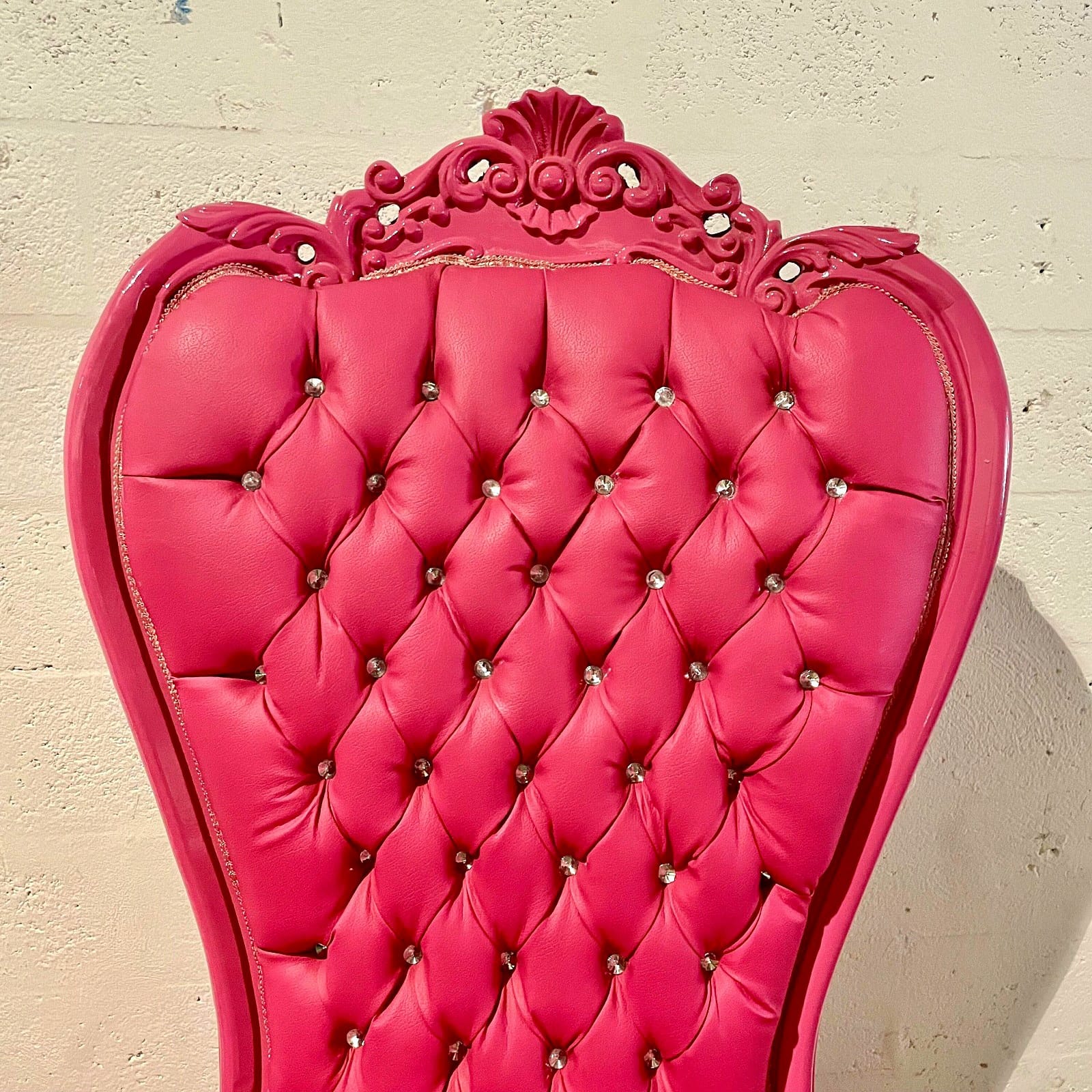 Throne Chair French Style Pink Leather High-Back Tufted Pink Frame Throne