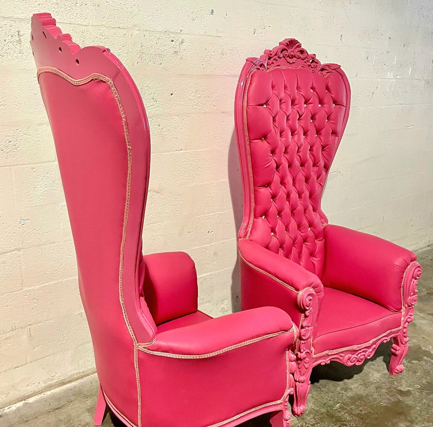 Throne Chair French Style Pink Leather High-Back Tufted Pink Frame Throne