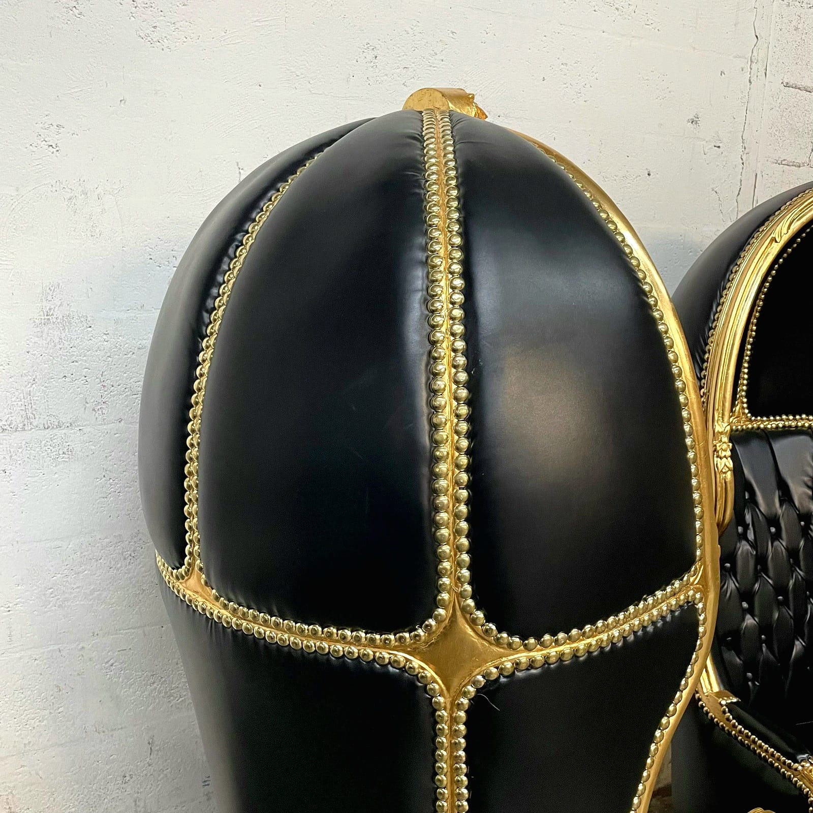Balloon Chair French Style Black Leather High-Back Canopy Lacquer Chair