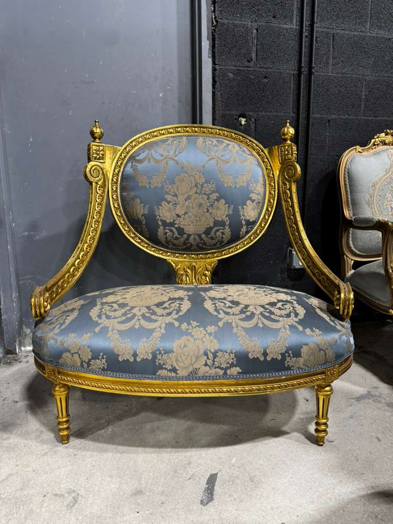 French Louis XV Blue Accent Chair with Gold Leaf – Rococo Baroque Style