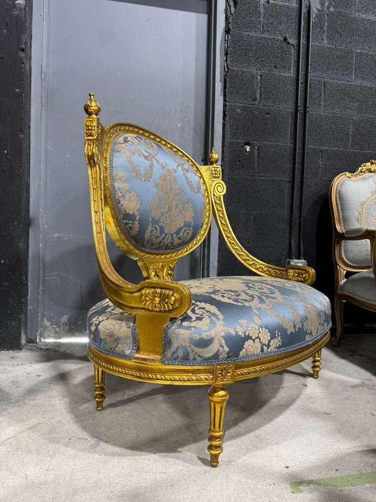 French Louis XV Blue Accent Chair with Gold Leaf – Rococo Baroque Style