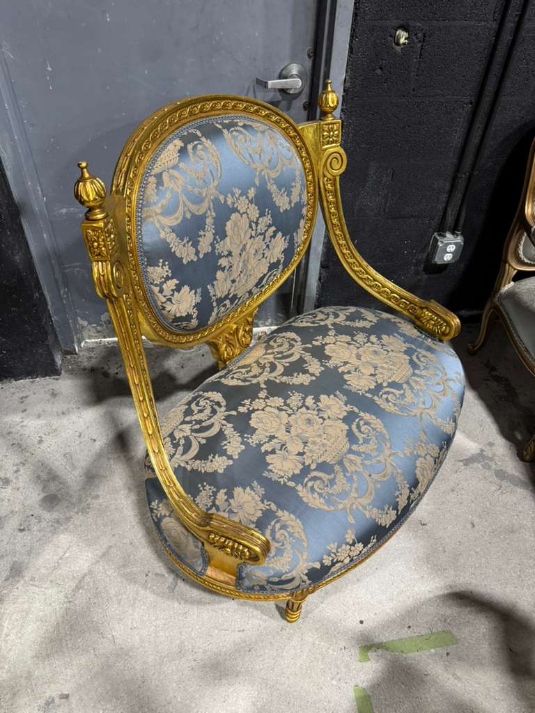 French Louis XV Blue Accent Chair with Gold Leaf – Rococo Baroque Style