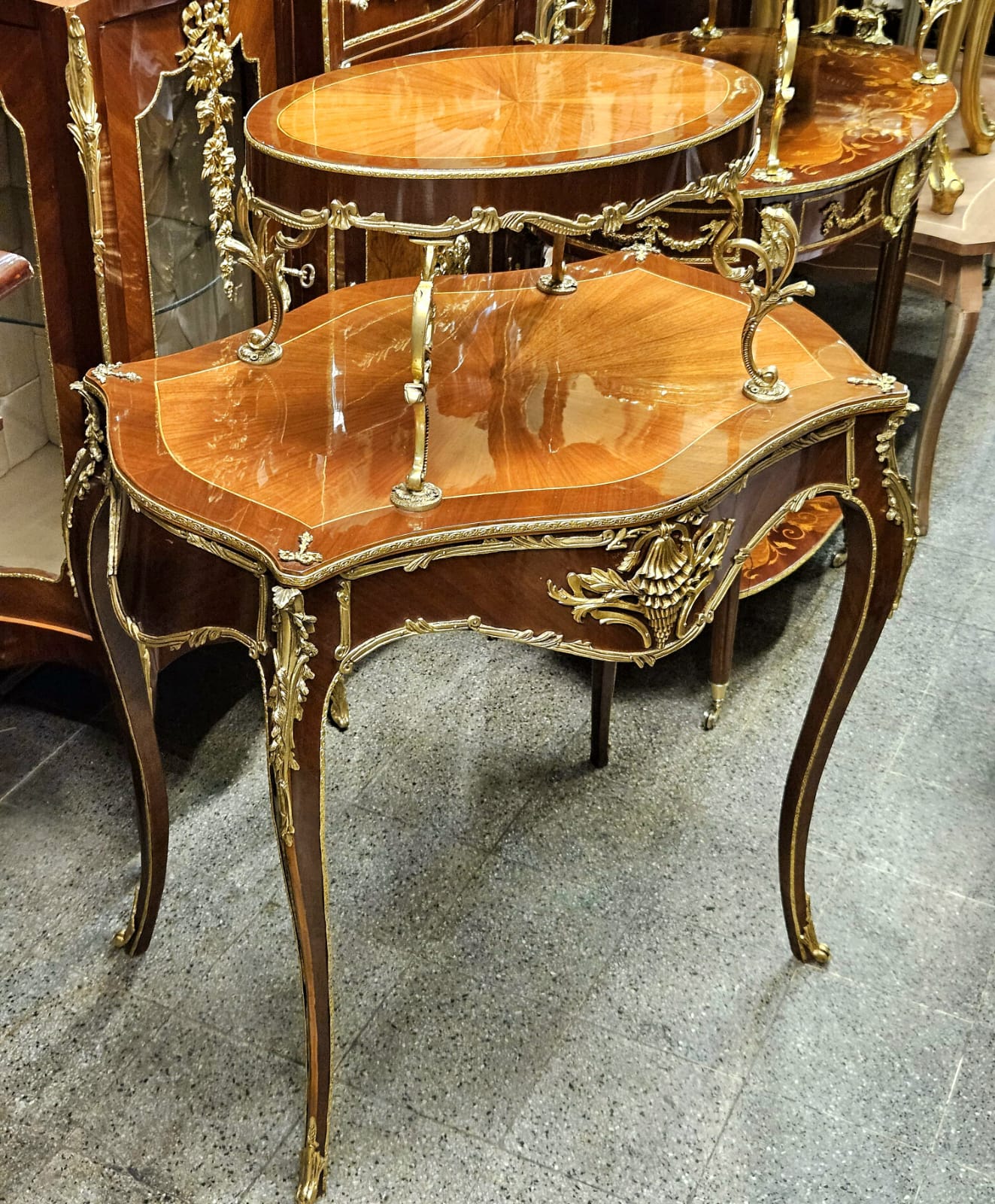 French Louis XV Two-Tier Side Table – Marquetry Accent Table with Raised Upper Shelf & Gilt Bronze Mounts