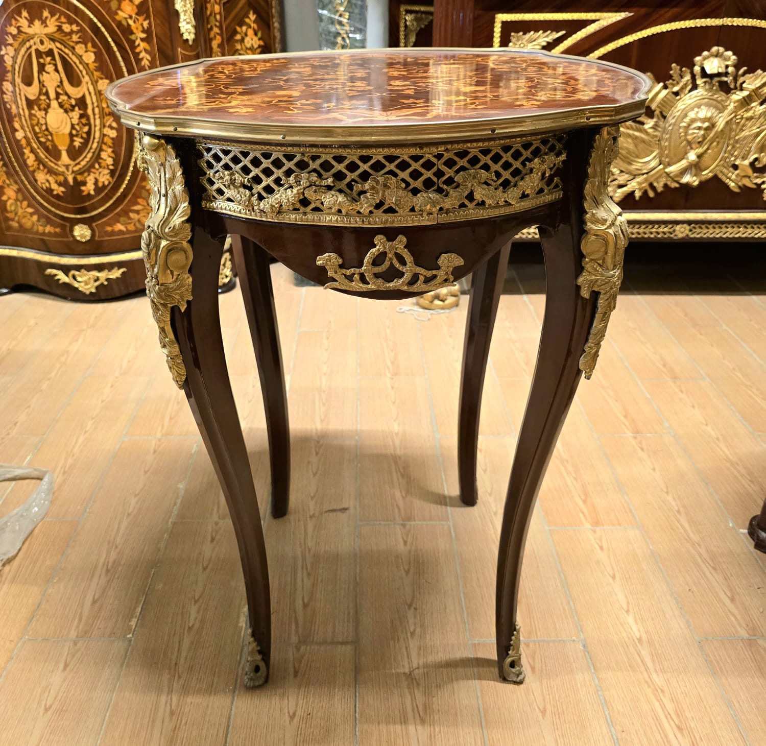 French Louis XV Accent Table – Marquetry Top with Bronze Ormolu Mounts