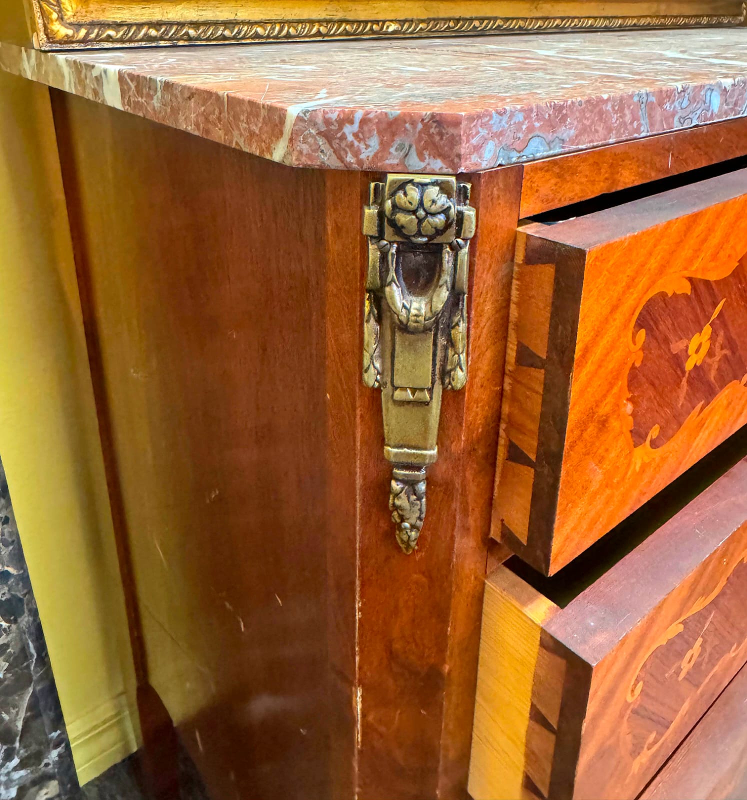 French Louis XV Marble Top Commode Chest – Floral Marquetry with Bronze Hardware | 32.5"W x 16"D x 30"H