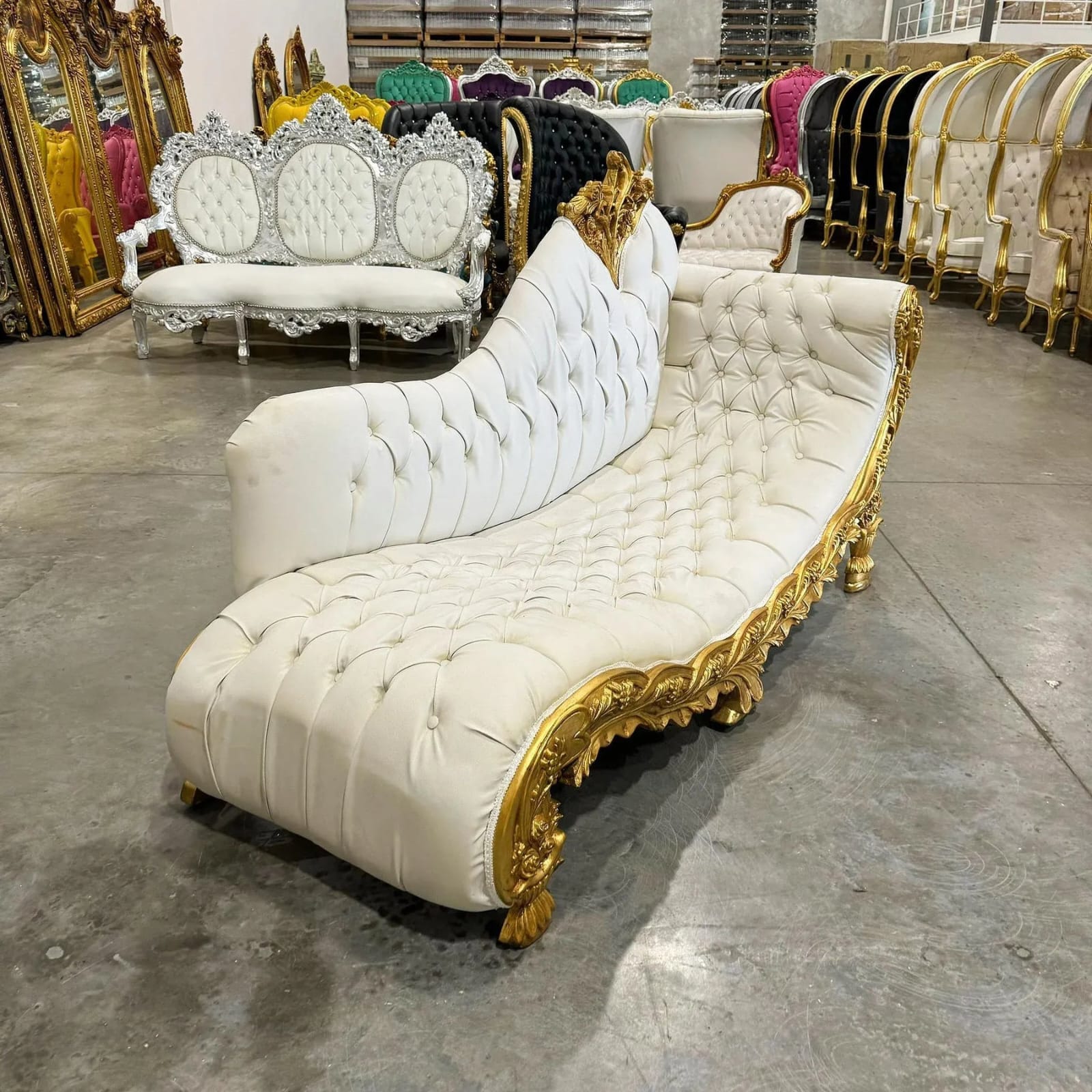 French Louis XV Tufted Chaise Lounge in White Leather with Hand-Gilded Gold Leaf Frame – Special Sale