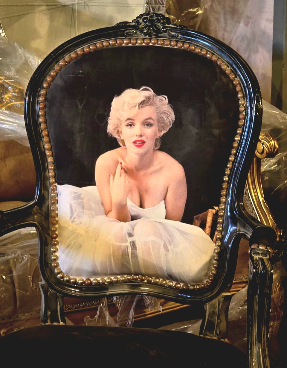 Black French Louis XV Accent Chair with Marilyn Monroe Portrait, Black Velvet Upholstery & Hand-Carved Vintage Frame