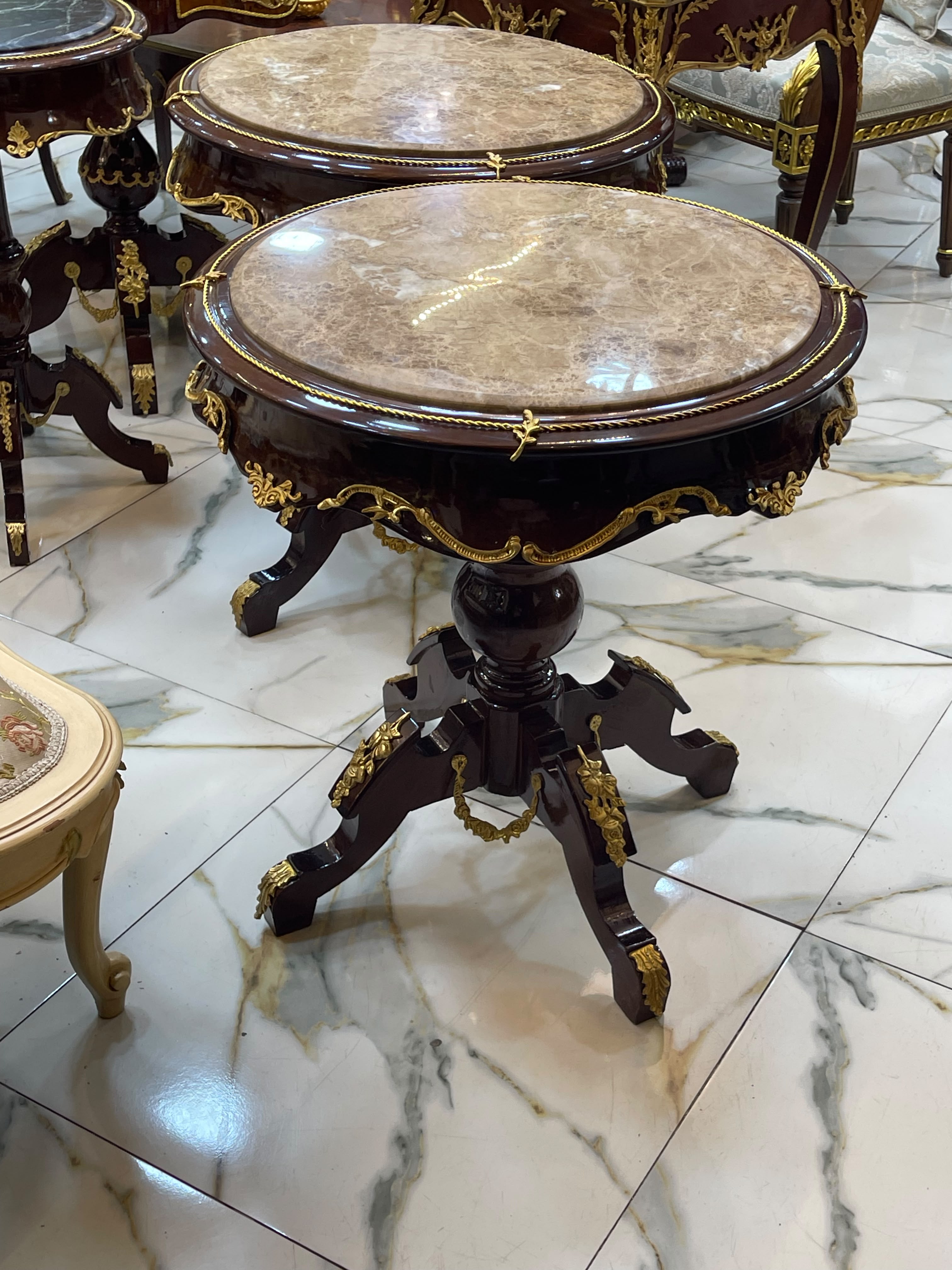 French Louis XVI Round Marble Top Side Table with Hand-Carved Wood Frame & Gold Leaf Accents