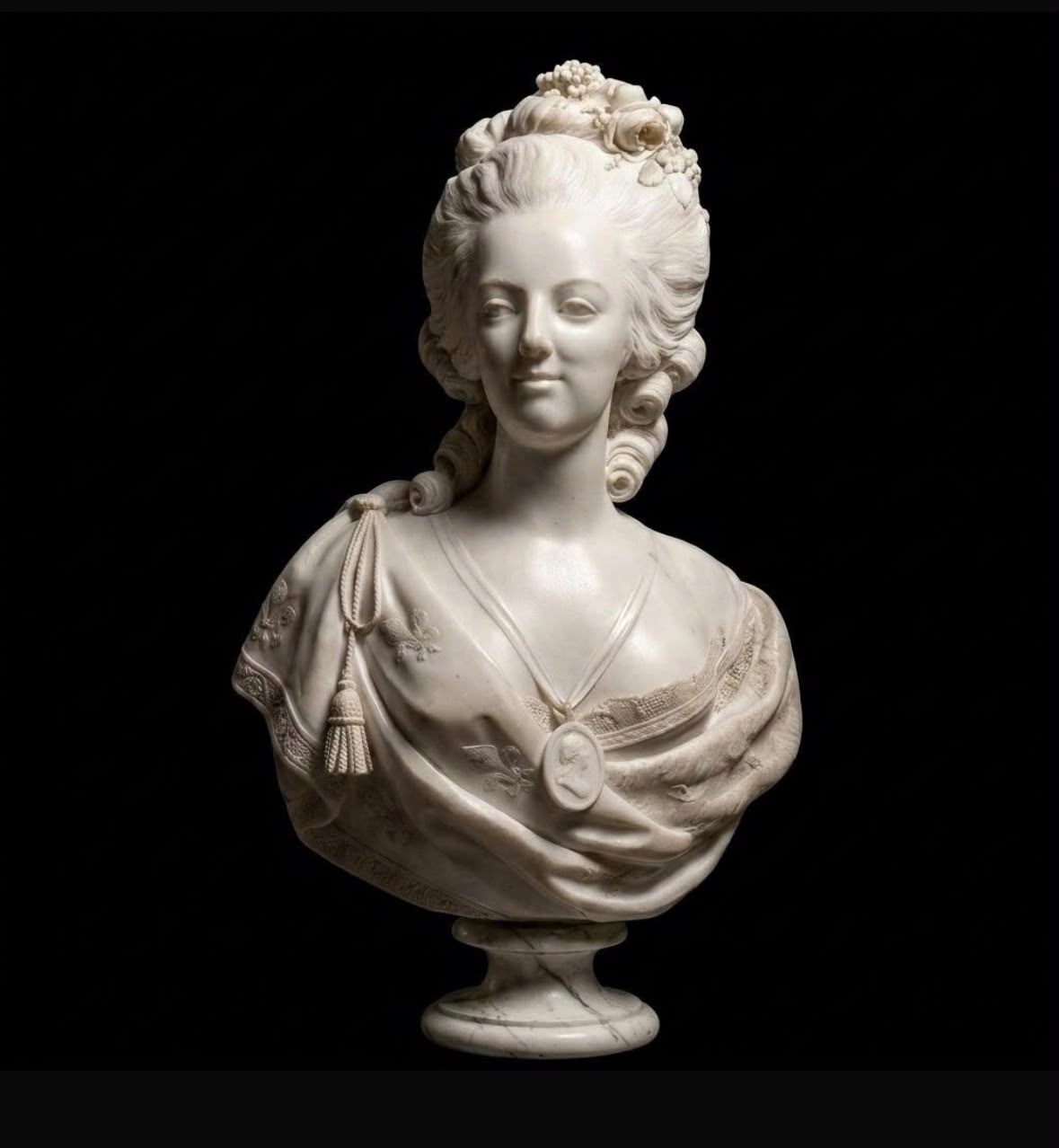 One-of-a-Kind Hand-Carved Natural Marble Bust Sculpture – Portrait of Marie Antoinette
