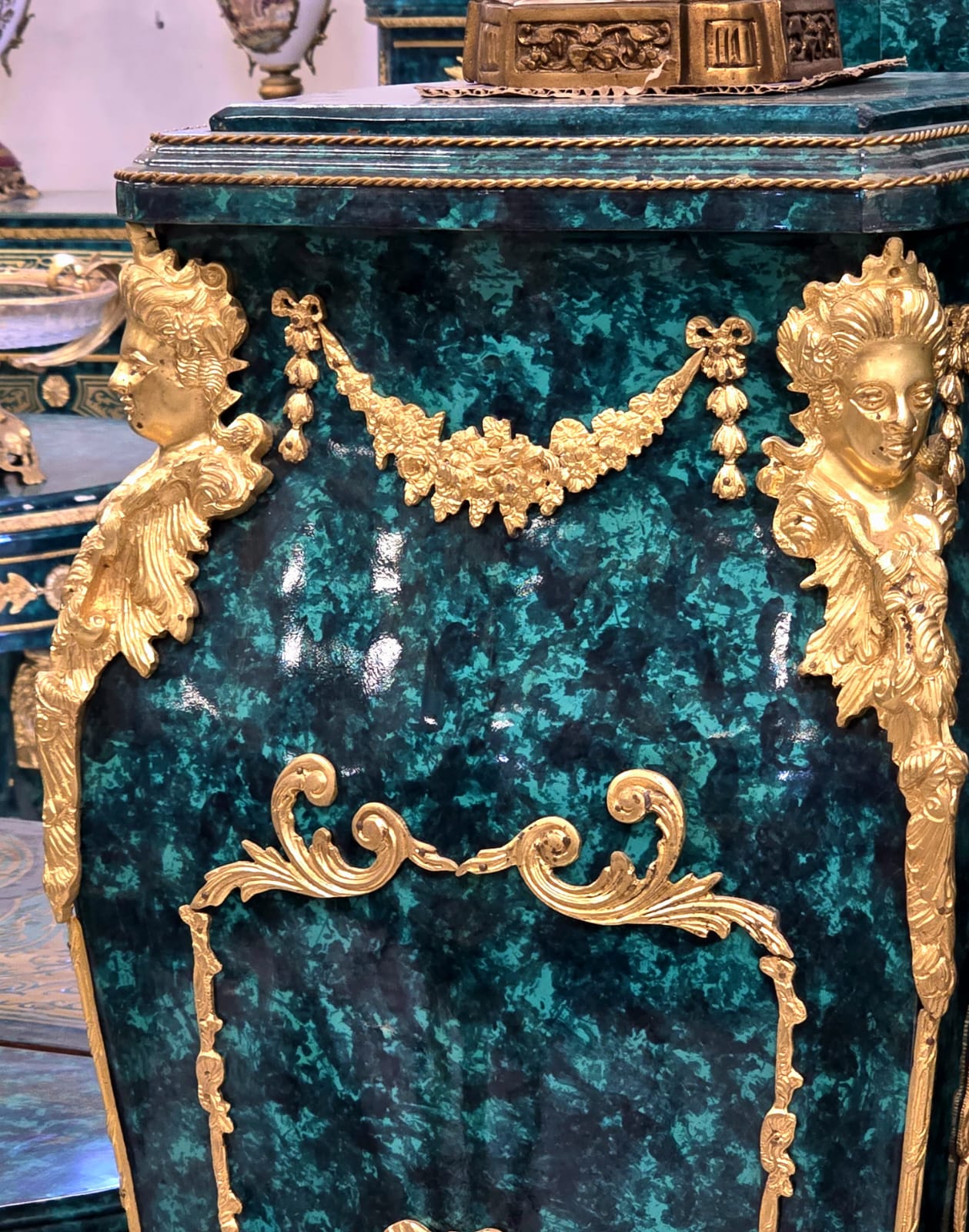 Luxury Green Pedestal with Gilded Bronze Ormolu & Hand-Finished Gold Leaf