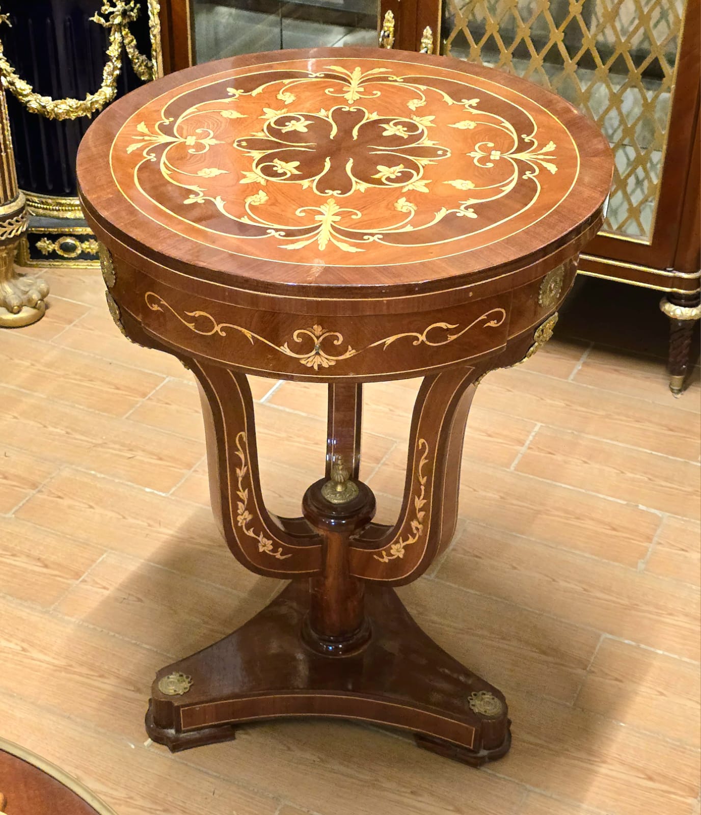 Regal French Empire Round Table with Intricate Marquetry Inlay & Pedestal Base