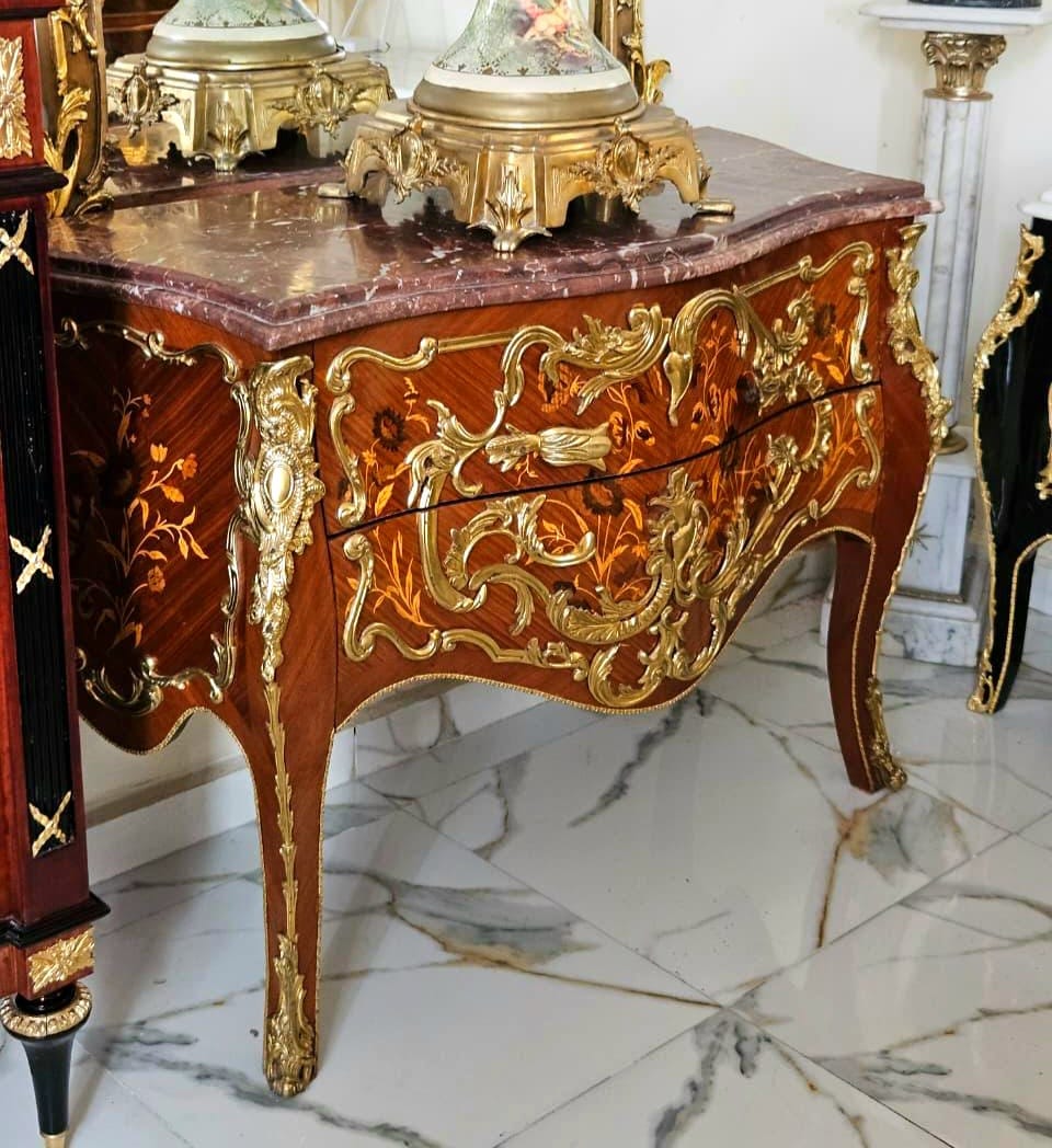 French Louis XV Bombe Commode – Floral Marquetry, Marble Top & Hand-Applied Gold Leaf Details