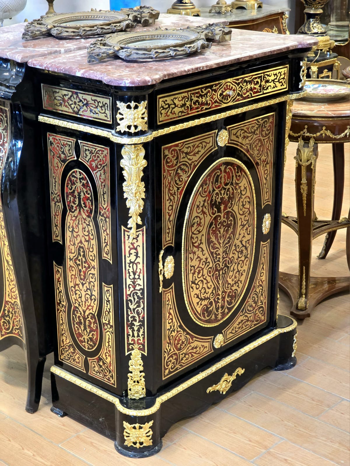 Grand Gothic Revival Display Cabinet – Ornate Black Finish with Marble Top & Gilded Gold Leaf Details