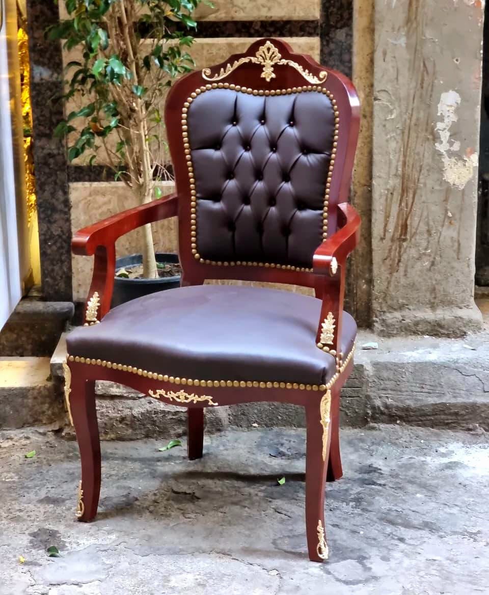 French Style Brown Leather Tufted Armchair – Classic Luxury Accent Chair