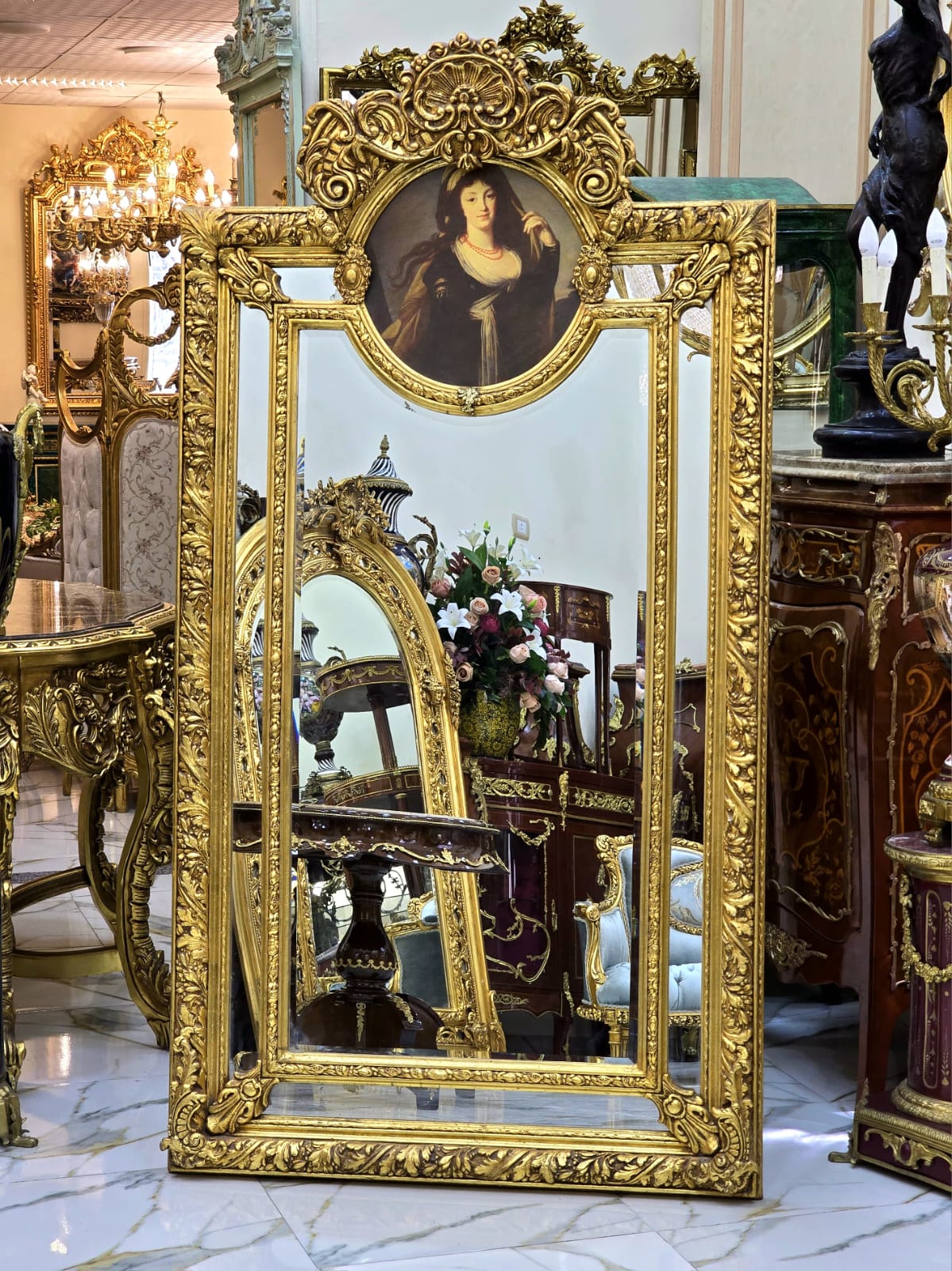 French Vintage Gold Leaf Mirror – Ornate Gold Frame with Portrait Detail