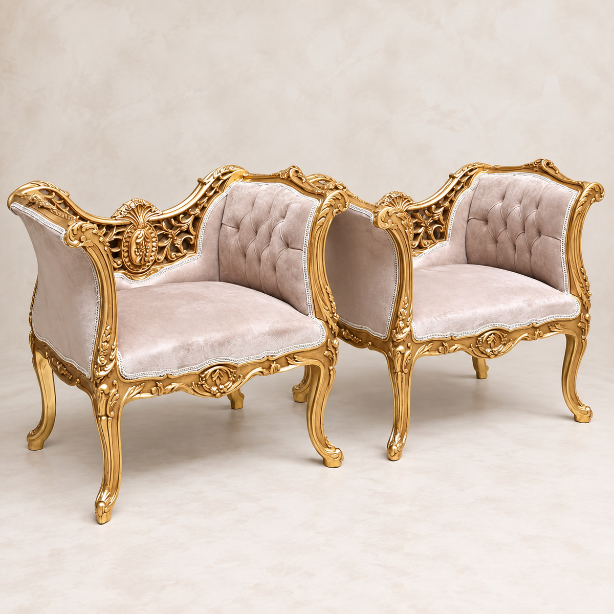 French Louis XV-Inspired Accent Chair – Gold Leaf Carved Frame with Luxurious Damask Upholstery