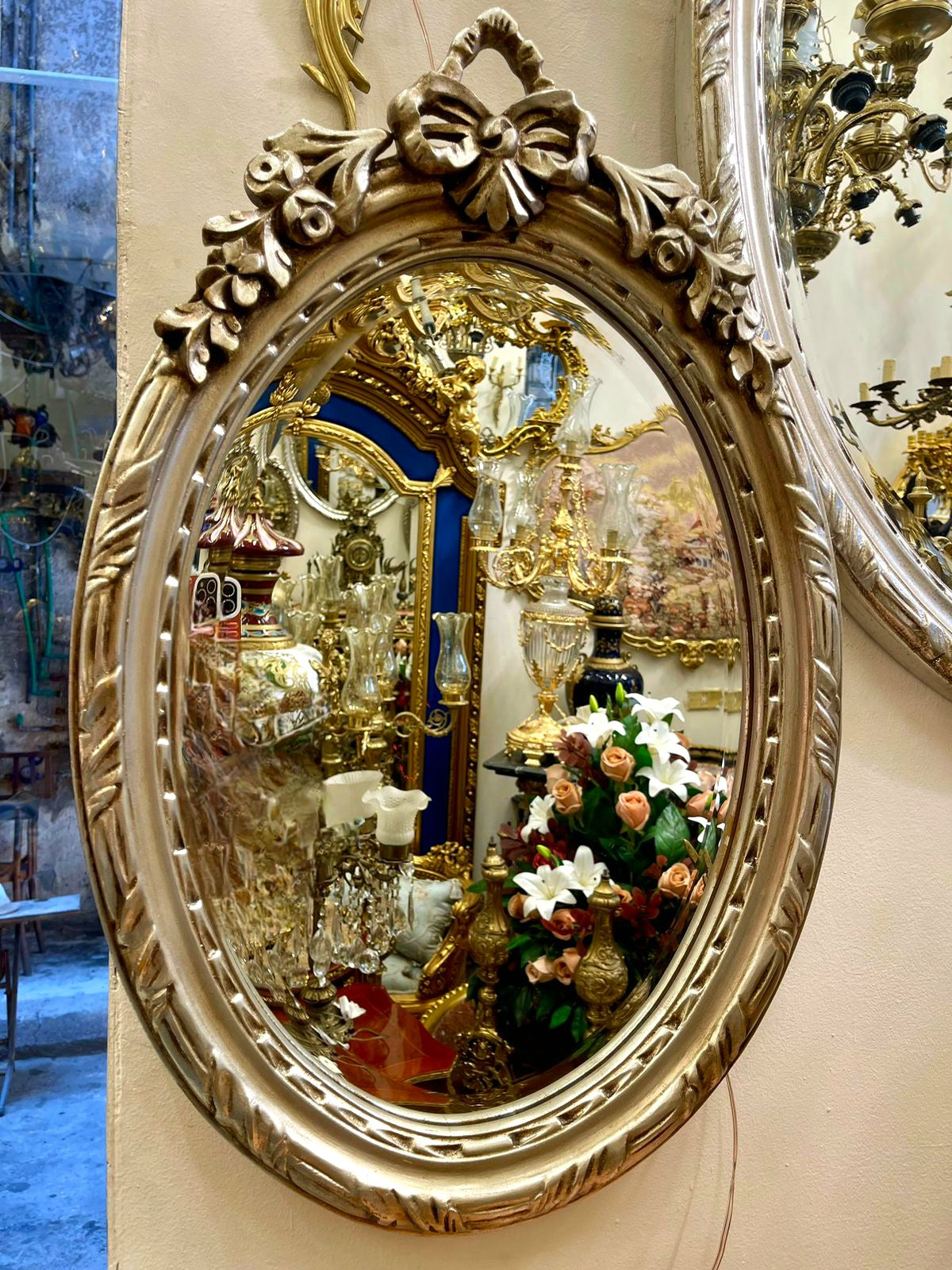 Vintage Oval Wall Mirror – Silver Leaf Frame with Ribbon Crest