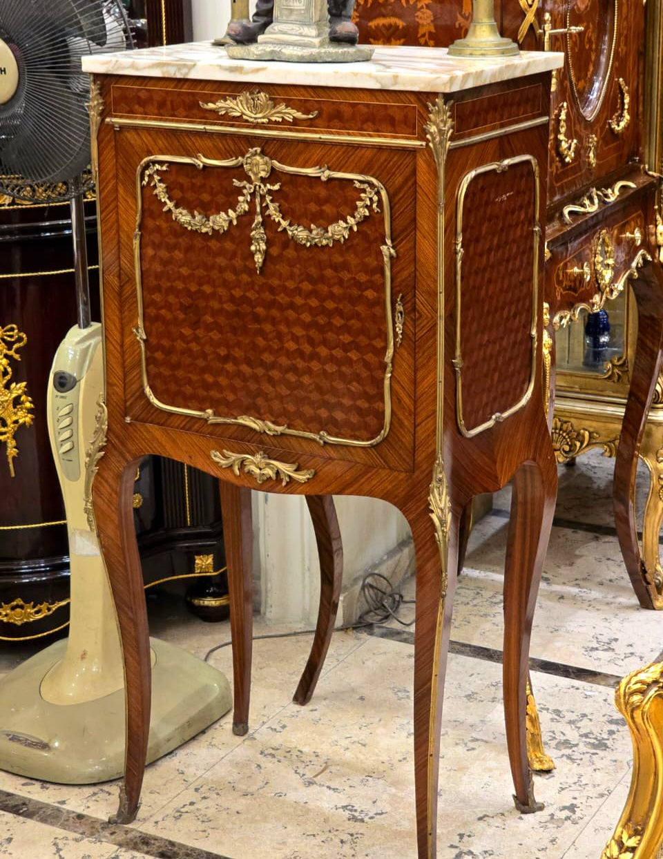 French Louis XV Marble Top Bedside Cabinet with Gold Leaf Details – Elegant Wood Nightstand