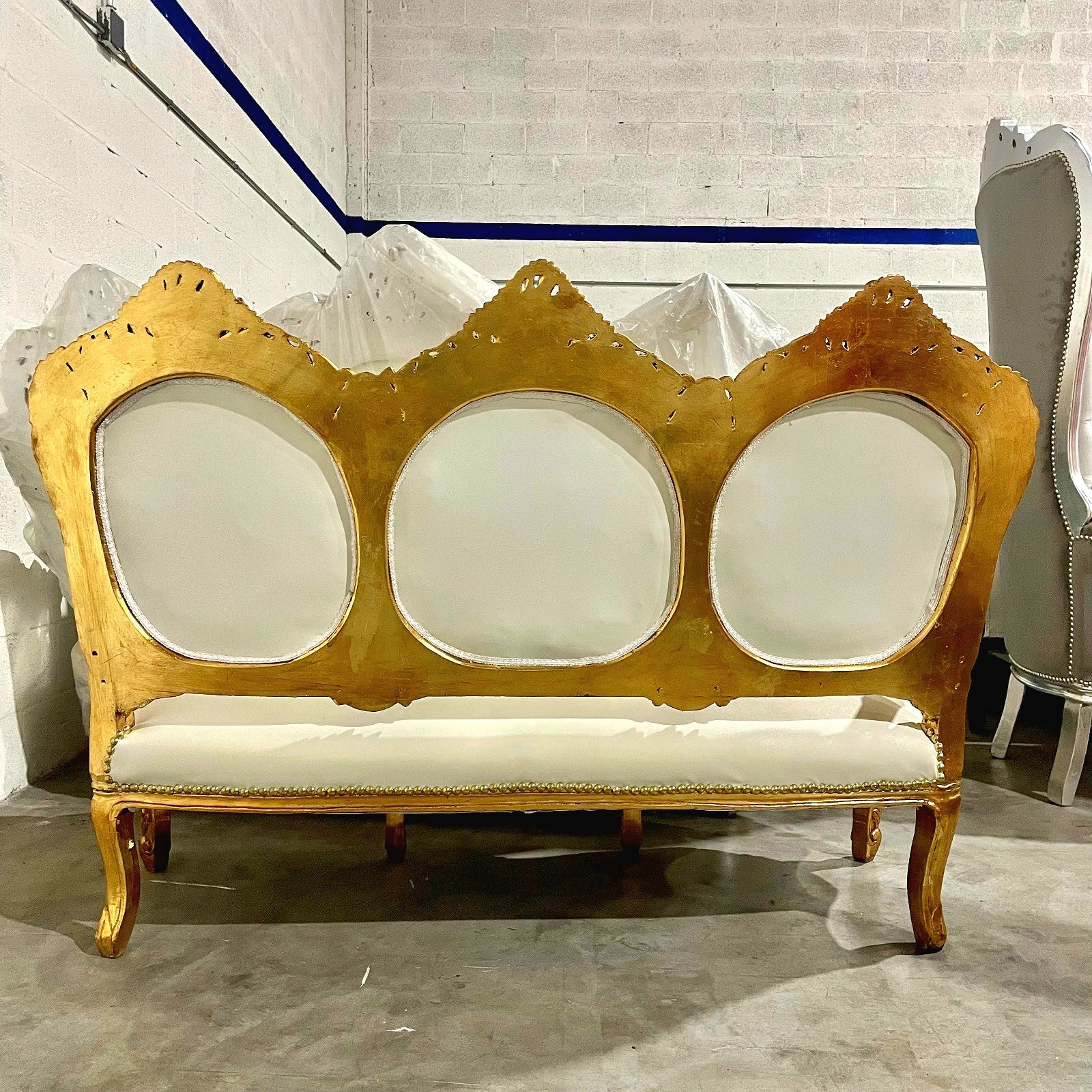 White Leather French Rococo Sofa – Gold Leaf Frame, Victorian Style Luxury Statement Piece