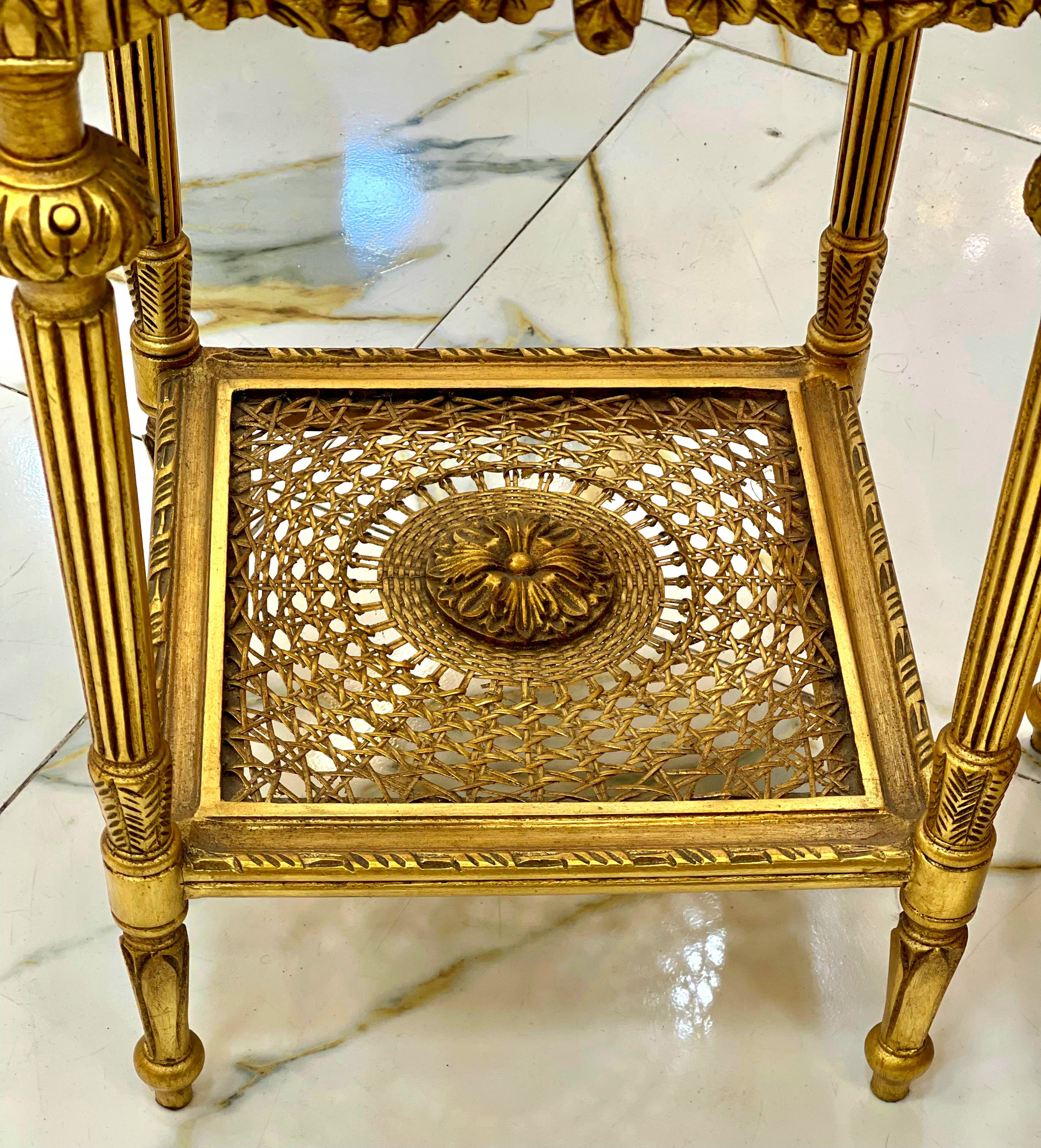 French Style Marble Topped Side Table – Gold Accents, Elegant Design